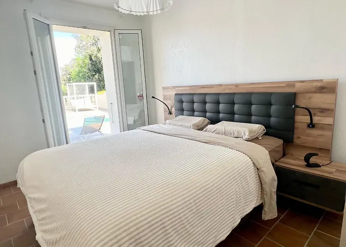 Amazing View For Your Holidays Villa Villeneuve-Loubet